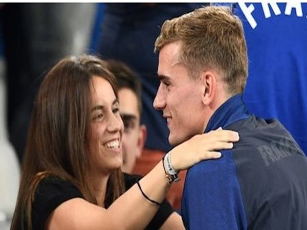 Vợ của cầu thủ đẹp nhất